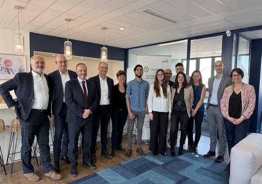 4 étudiantes et étudiants de l’Institut Mines-Télécom reçoivent une bourse de SPIE ICS