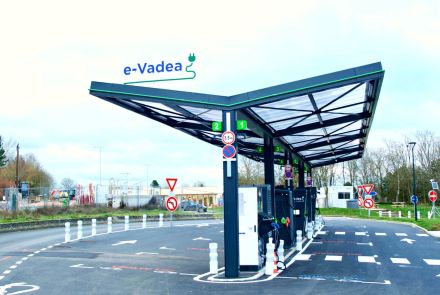 e-Vadea ouvre ses premières stations de recharge sur les autoroutes APRR
